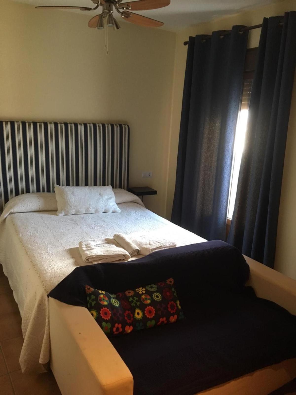 Apartamentos Turisticos Rurales El Pua Cazalla de la Sierra Ngoại thất bức ảnh